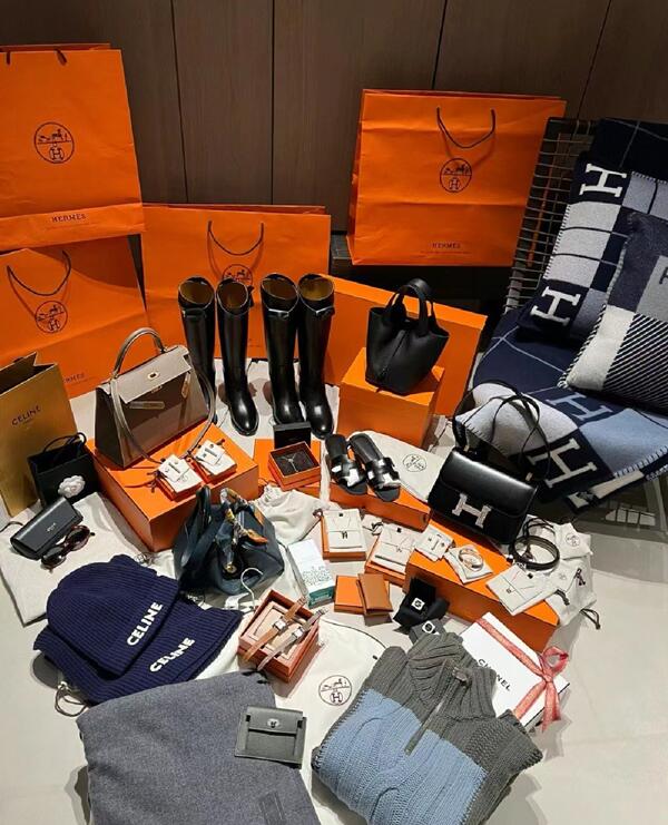 观山湖区回收品牌鞋子